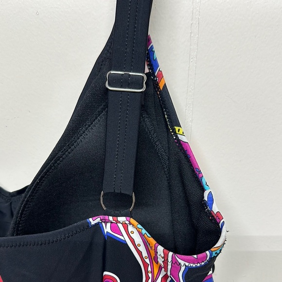 NWT Mazu Swim Colorful Paisley Women's One Piece Swimsuit - Picture 4 of 11